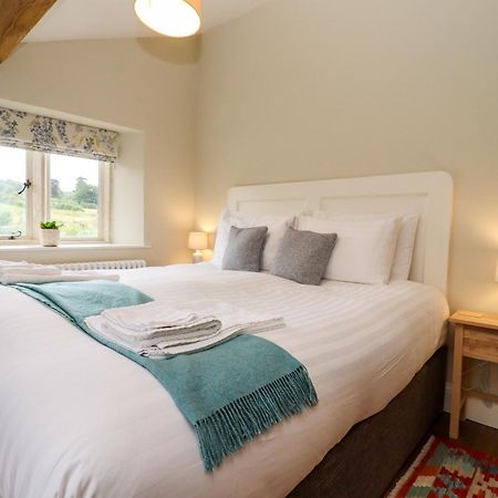 Hammonds Farmhouse Stroud  Bagian luar foto